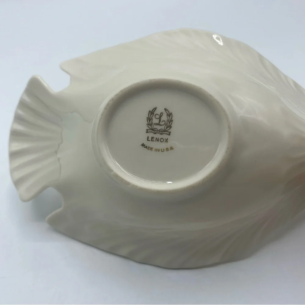 Lenox Dove Collection Open Candy Dish Ivory Gold Trim Bird China Porcelain USA - Picture 4 of 6